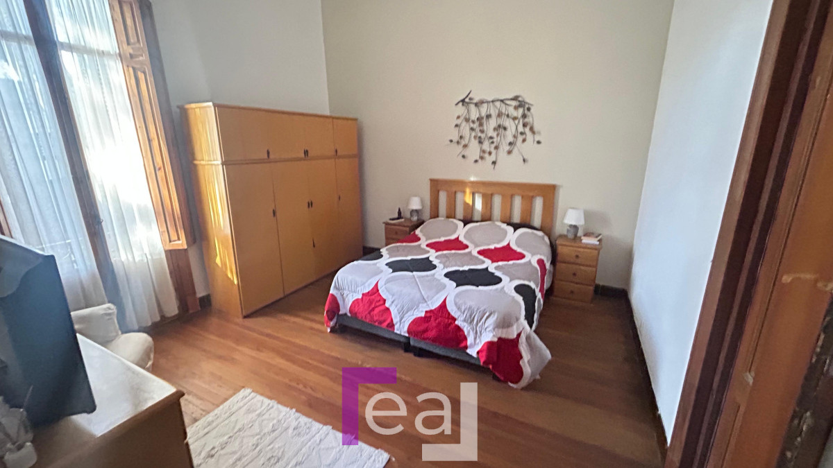 Casa ID.443 - Venta casa y apartamento en cordón cuatro dormitorios 