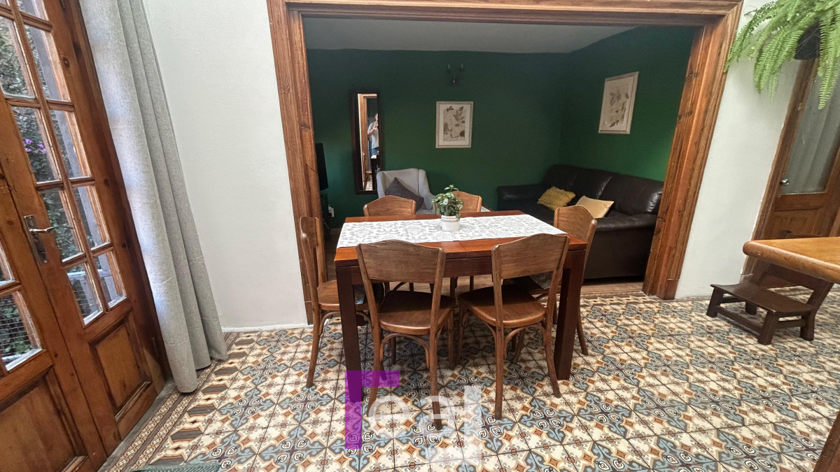 Casa ID.443 - Venta casa y apartamento en cordón cuatro dormitorios 