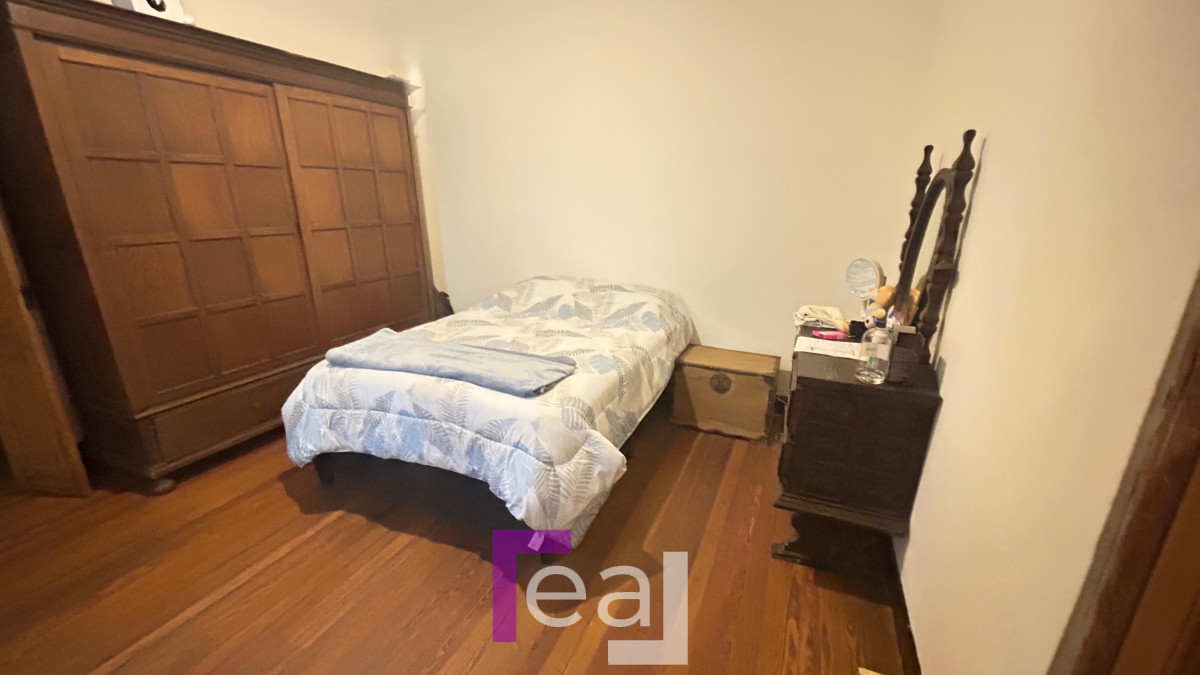 Casa ID.443 - Venta casa y apartamento en cordón cuatro dormitorios 