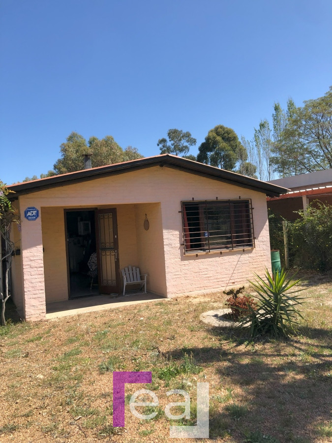 Casa ID.323 - Casa en Venta en Bello Horizonte dos dormitorios
