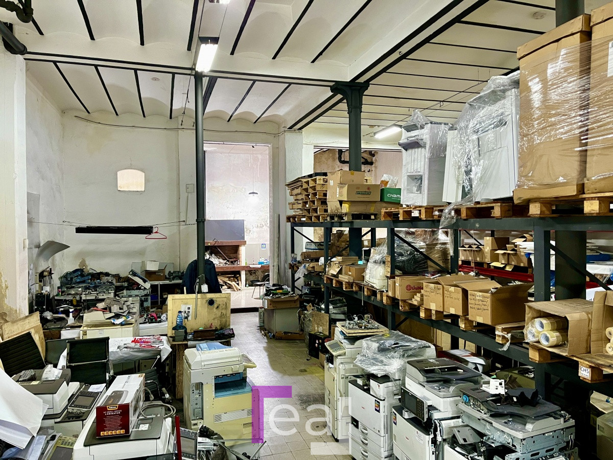 Local Comercial ID.25 - Venta Local Comercial en Centro 