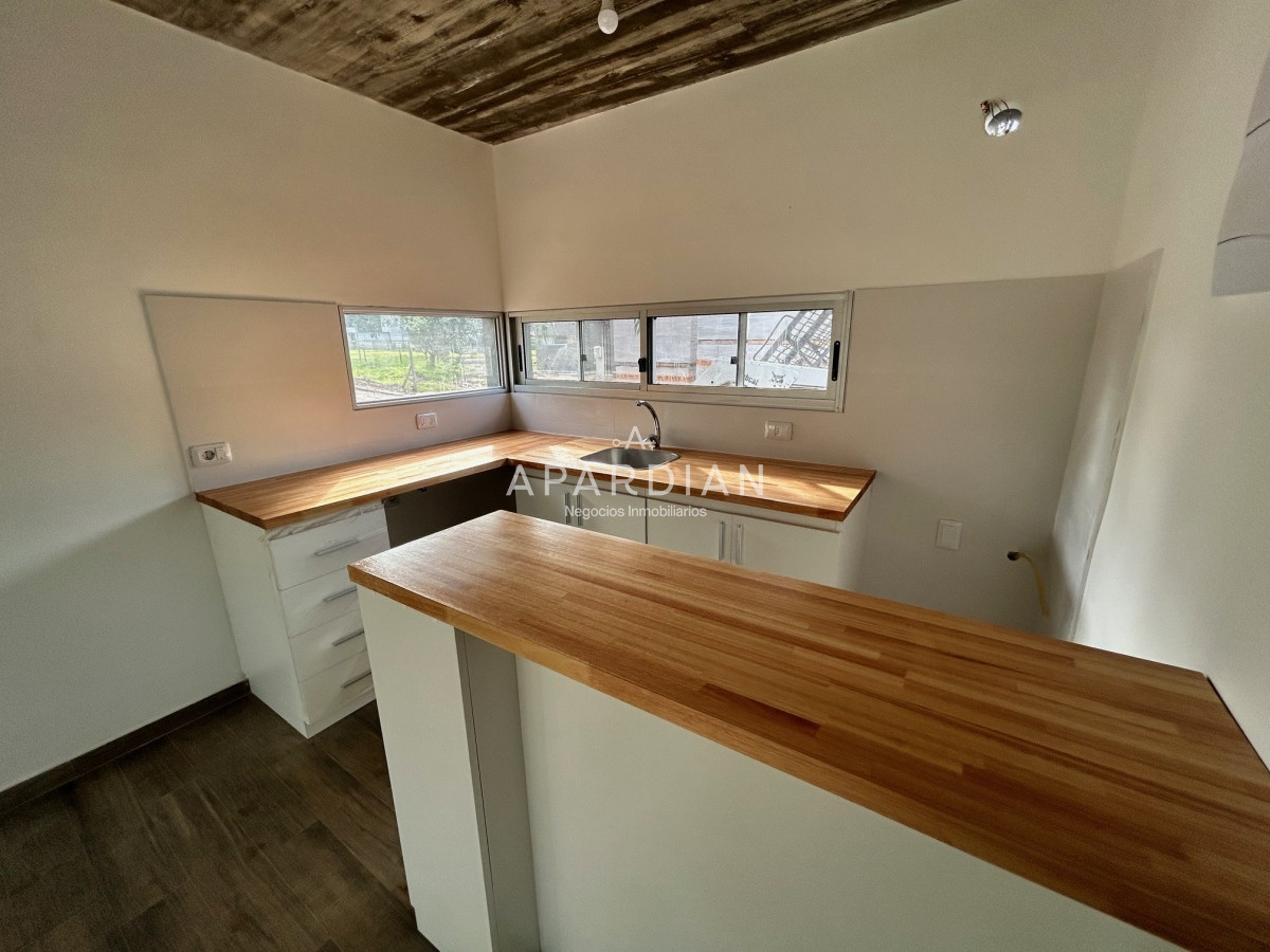 Casa ID.21098475 - Casa a estrenar en barrio privado, construcción tradicional, 2 dorm 2 baños 370 m2 de terreno  US$175.000. financiación