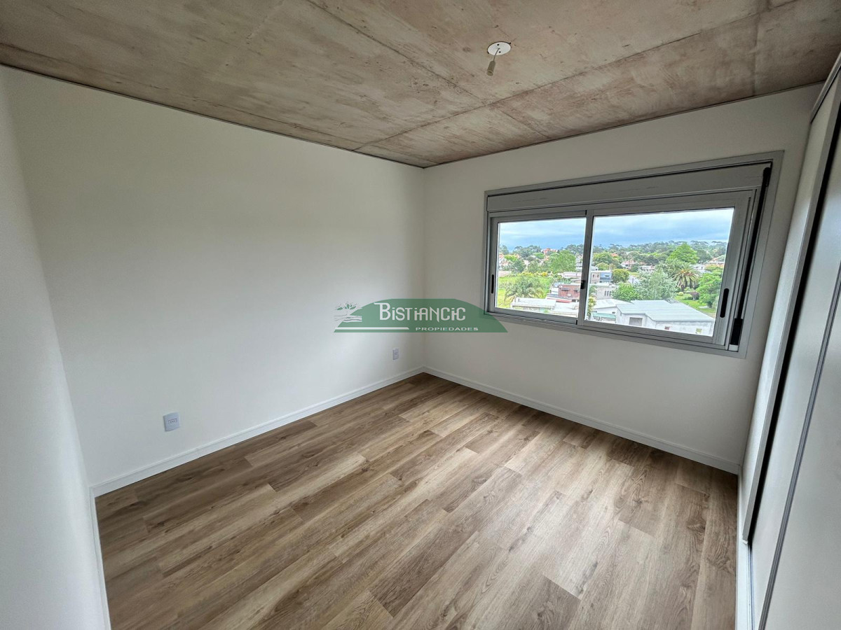 Apartamento ID.2917 - Venta apartamento La Loma, 2 dormitorio, prox. Shopping Atlantico