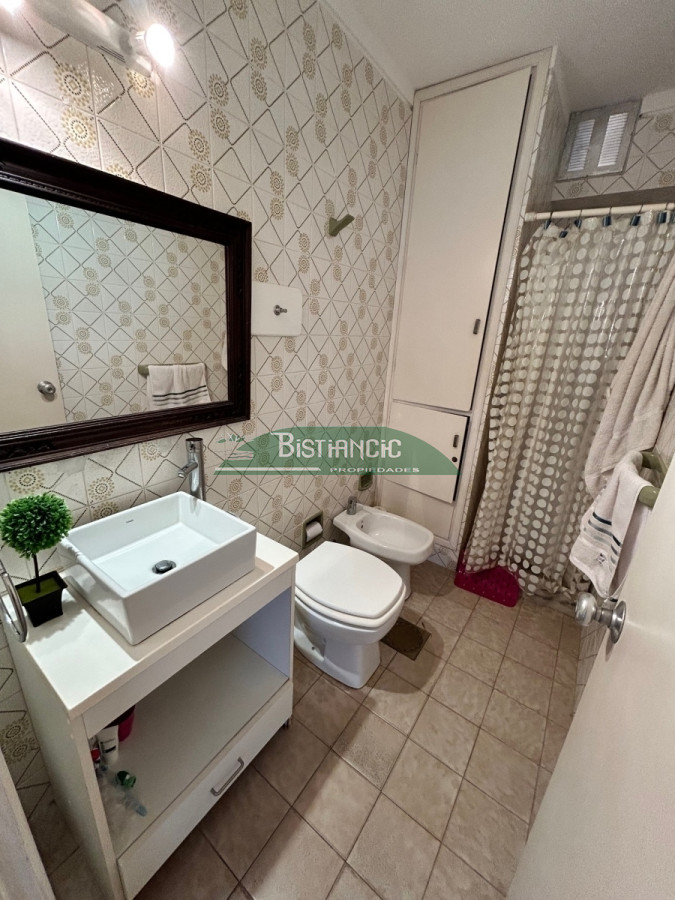 Apartamento ID.1505 - Arcobaleno, apto Mansa 2 dorm 2 baños garaje, balcón, equipado, piscina, canchas. Venta US$ 135.000