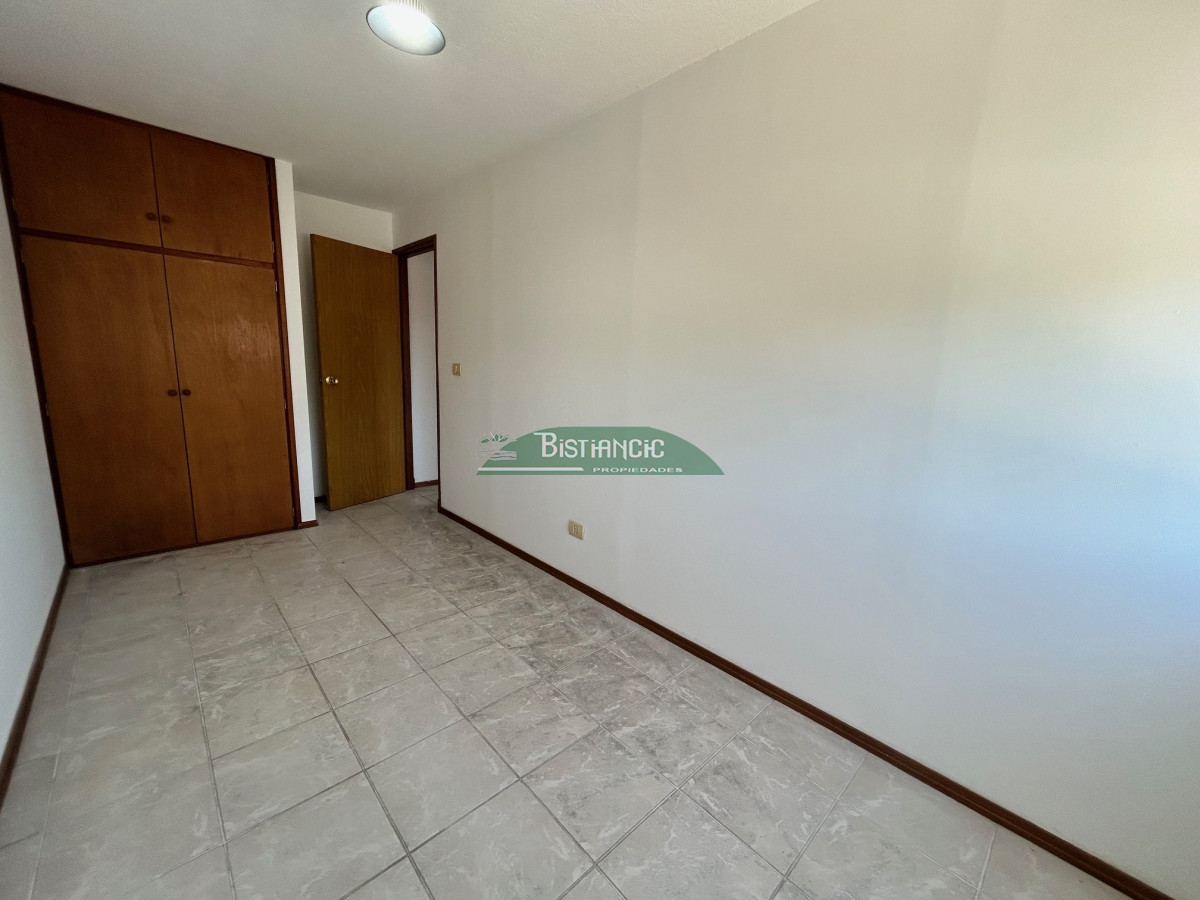 Apartamento ID.2881 - TORRE CAMPUS, Alquiler depto de 2 dormitorios 1 baño, frente Intendencia