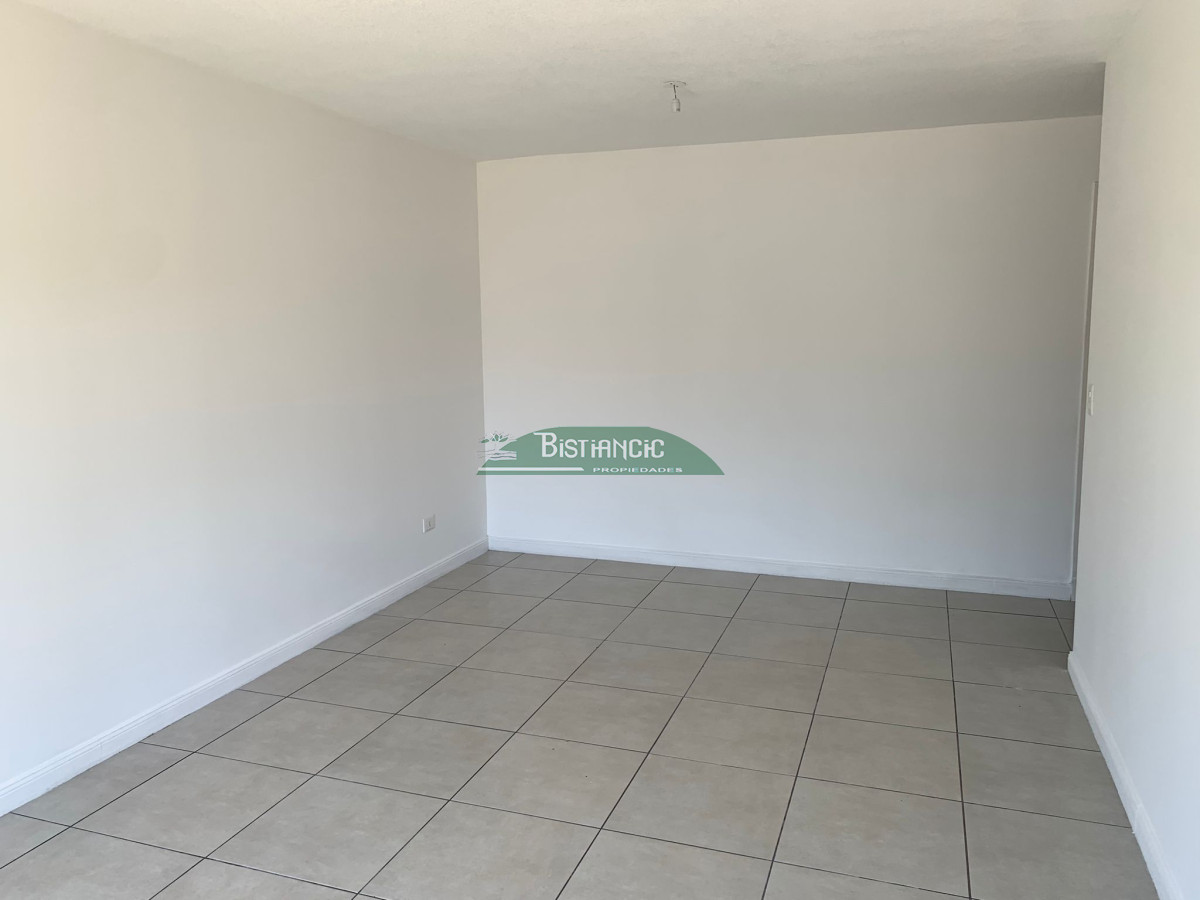 Apartamento ID.2931 - Roosevelt y Viana, depto de 2 dormitorios en Planta baja con cochera. Venta US$ 152.000.
