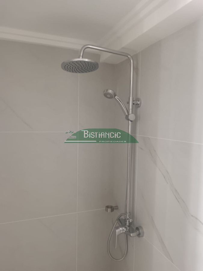 Apartamento ID.3034 - Departamento un ambiente en torre a estrenar, piso alto, piscina climatizada, otra abierta,gym , parrilleros, etc. Venta US$ 105.000.. 
