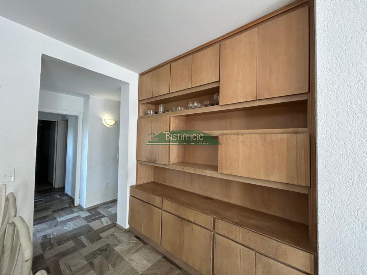 Apartamento ID.3022 - Apartamento luminoso con balcón y vista verde - Alquiler temporal o anual. En Arcobaleno. Con Piscina, Canchas, Wifi, Parrilleros Y Mas.