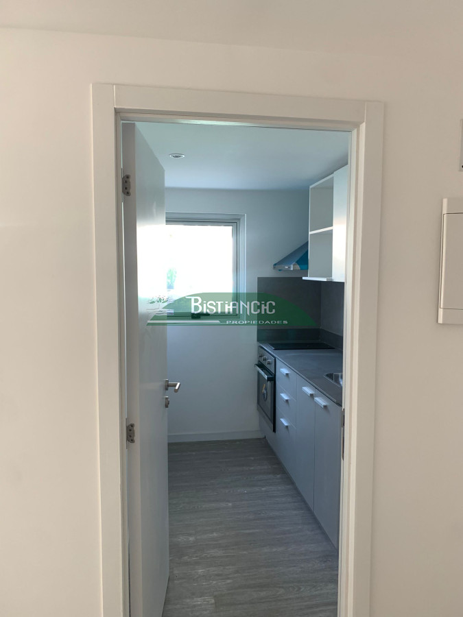 Apartamento ID.2932 - Avda. Roosevelt en moderna torre, amplio depto de 1 dormitorio, con todos los servicios.