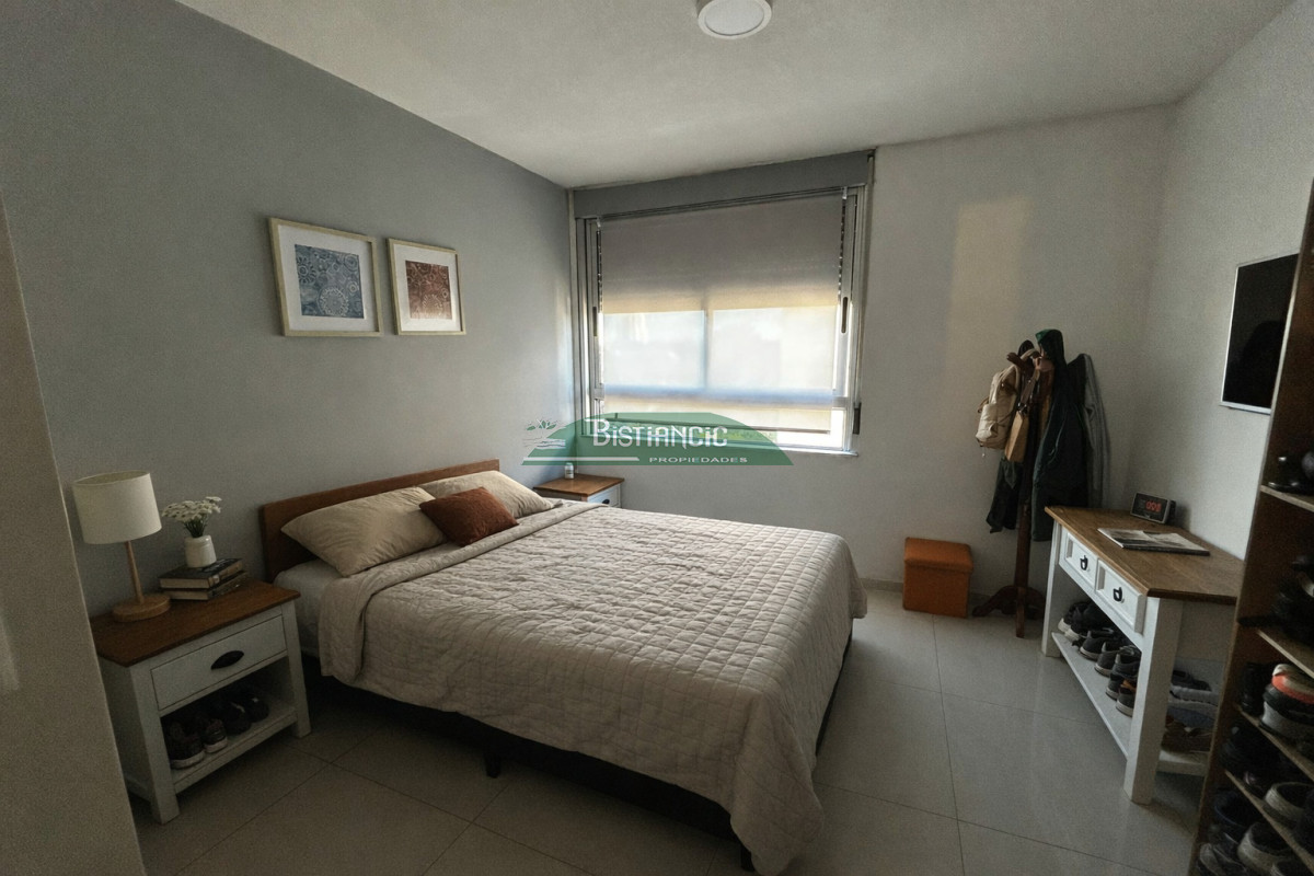 Apartamento ID.3046 - Apartamento en alquiler anual -2 dorm, 1 baño, con balcón y garage.  Zona Terminal