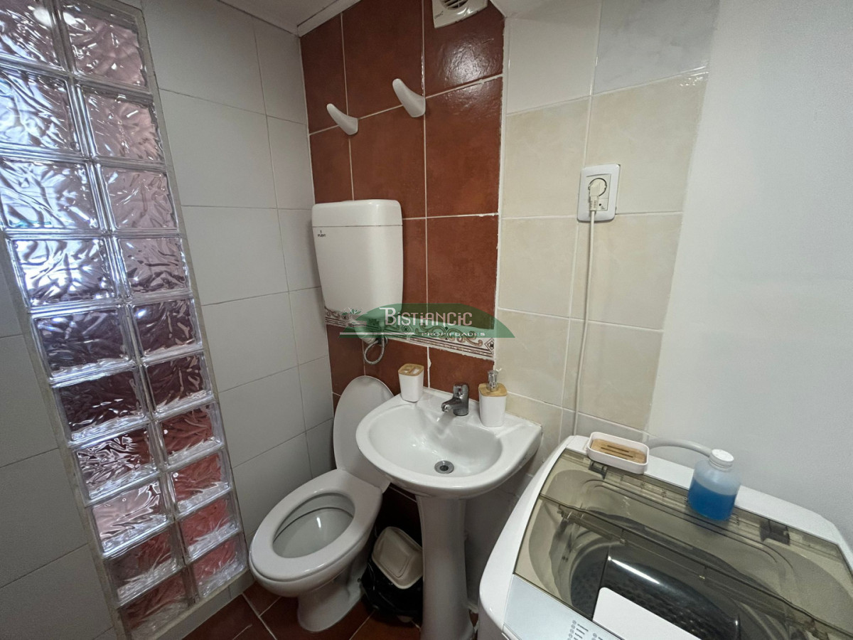 Apartamento ID.3057 - Alquiler invernal en Peninsula, Punta del este. 2 dorm,2 baños, con cochera, wifi y servicio de mucama. 