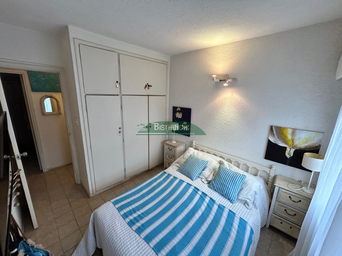 Apartamento ID.1505 - Arcobaleno, apto Mansa 2 dorm 2 baños garaje, balcón, equipado, piscina, canchas. Venta US$ 135.000