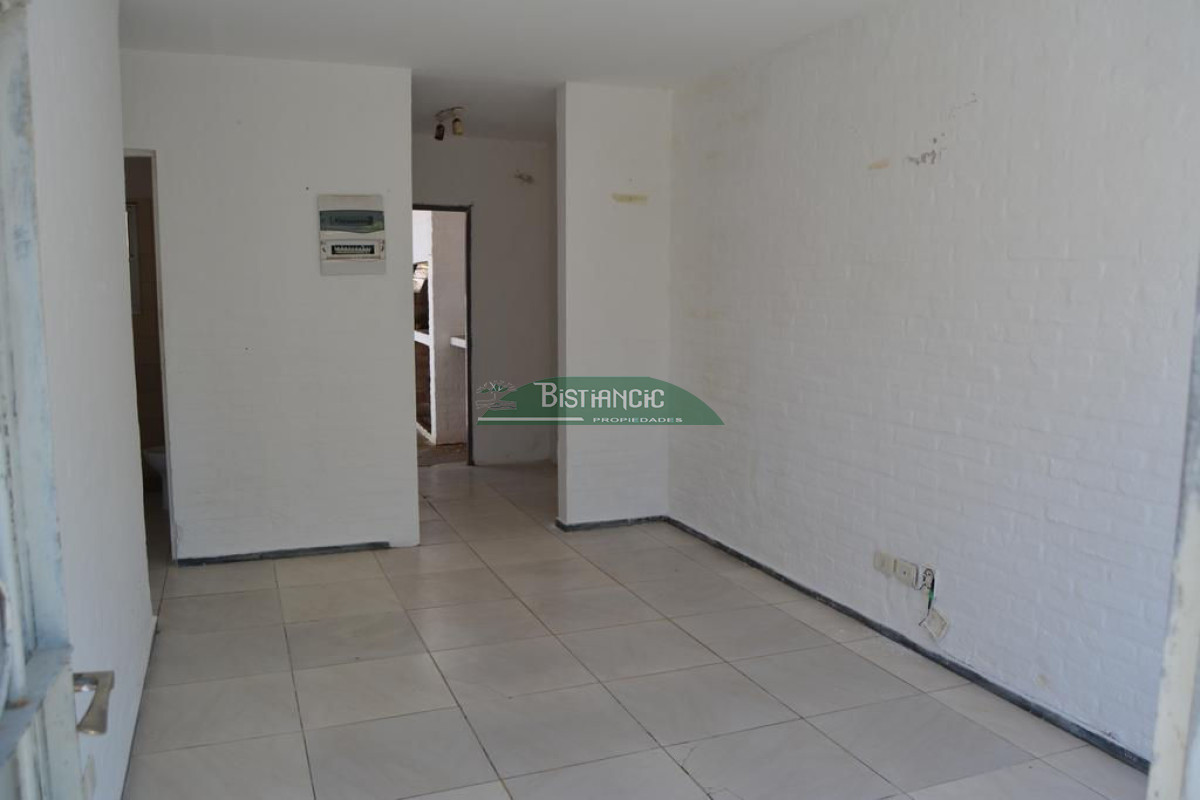 Apartamento en Maldonado, 2 dormitorios, patio con parrillero, y gastos bajos. En venta! - GoPunta - Portal Inmobiliario de Punta del Este - Maldonado