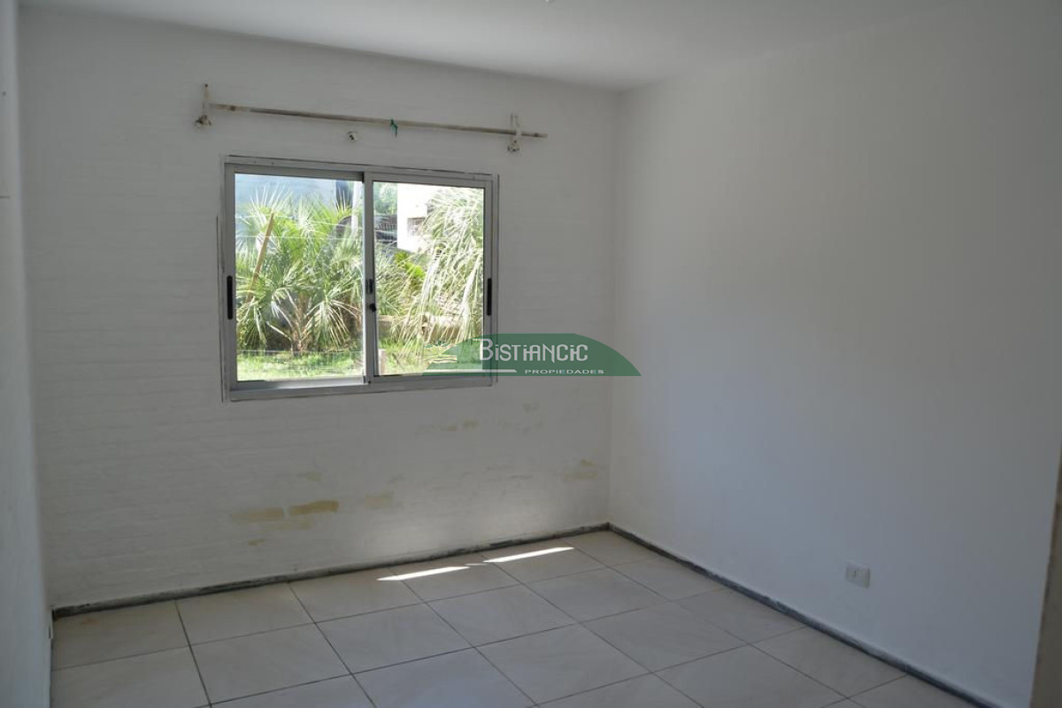 Apartamento en Maldonado, 2 dormitorios, patio con parrillero, y gastos bajos. En venta! - GoPunta - Portal Inmobiliario de Punta del Este - Maldonado