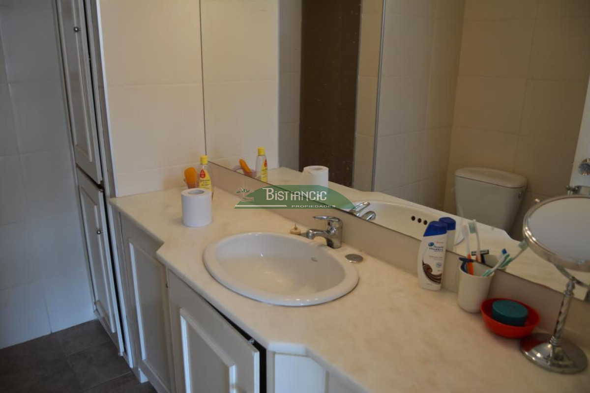 Apartamento ID.2659 - Depto Paradas de la Mansa, en complejo, 4 dorm 3 baños balcón parrillero cochera piscina canchas, Venta U$S 247.000