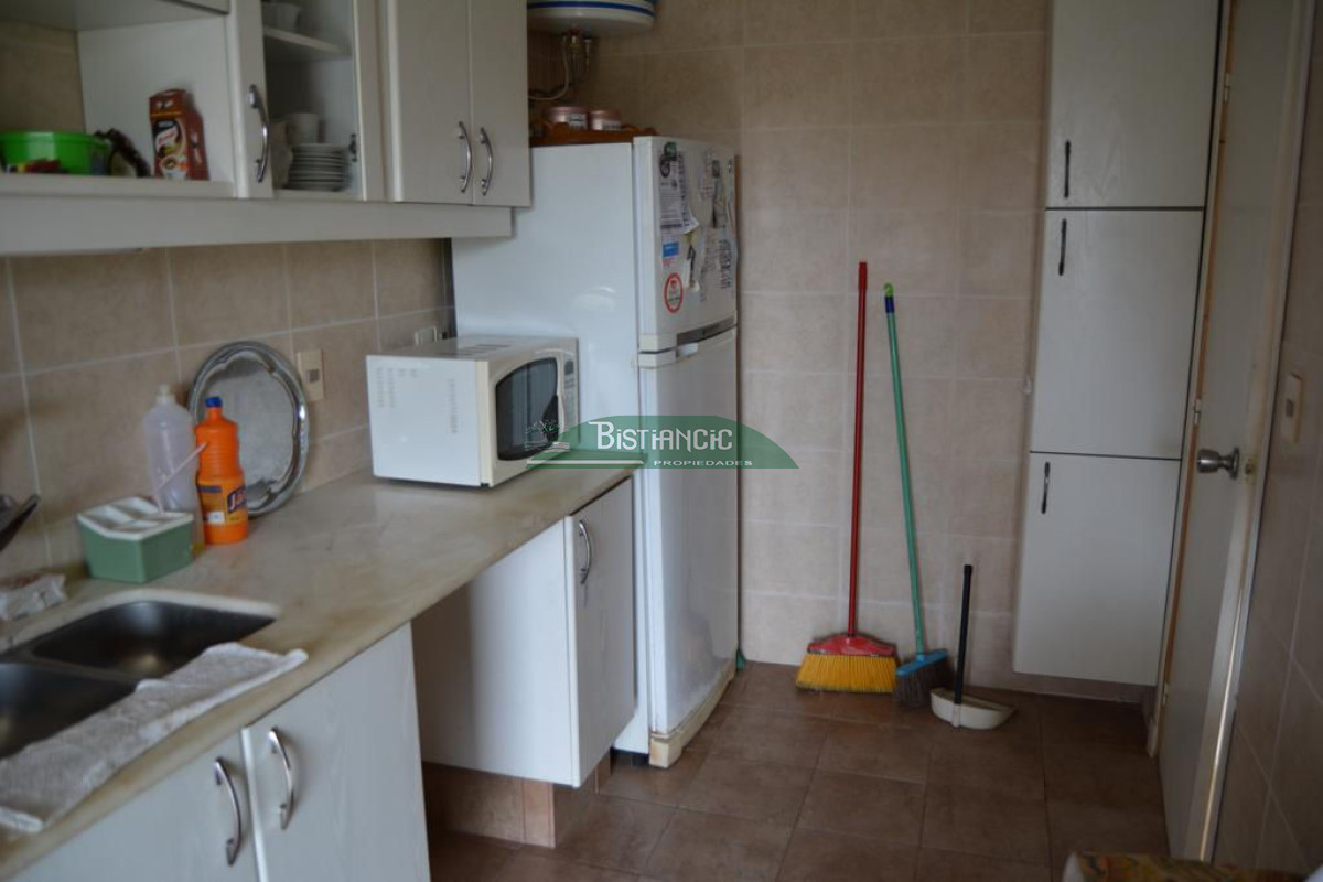 Apartamento ID.2659 - Depto Paradas de la Mansa, en complejo, 4 dorm 3 baños balcón parrillero cochera piscina canchas, Venta U$S 247.000