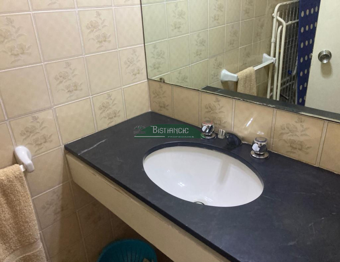 Apartamento ID.2742 - Apartamento en venta, 3 dorm, 3 baños, 2 terrazas, garaje y servicios.US$ 340.000