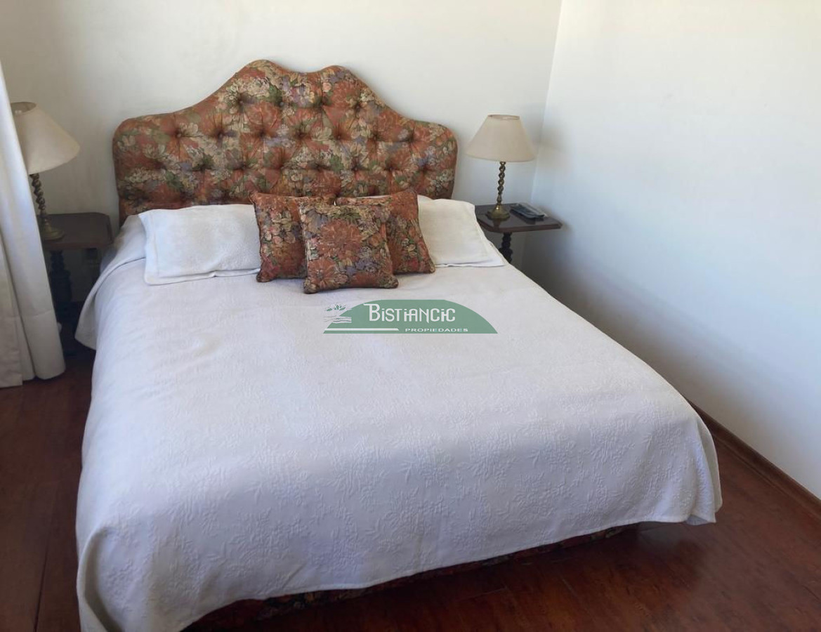 Apartamento ID.2742 - Apartamento en venta, 3 dorm, 3 baños, 2 terrazas, garaje y servicios.US$ 340.000