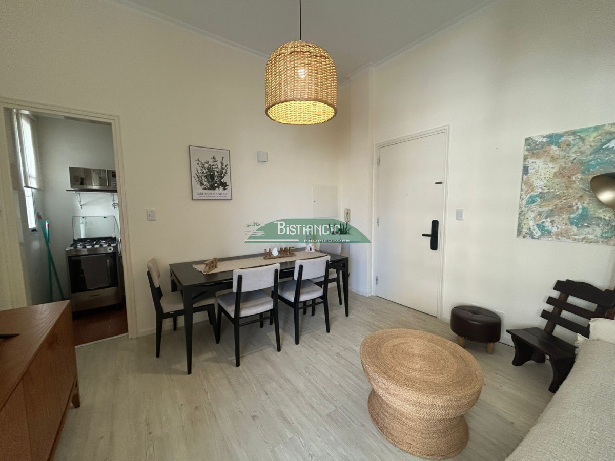 Apartamento ID.3057 - Alquiler invernal en Peninsula, Punta del este. 2 dorm,2 baños, con cochera, wifi y servicio de mucama. 