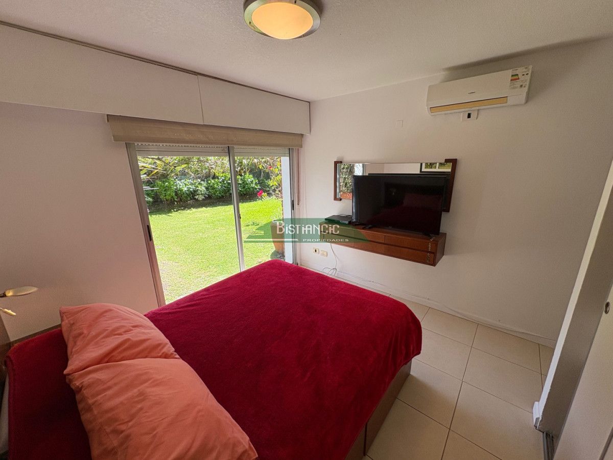 Apartamento ID.3005 - Apartamento de 3 dorm 3 baños con gran jardín, calefacción, garaje, servicio, realmente único!