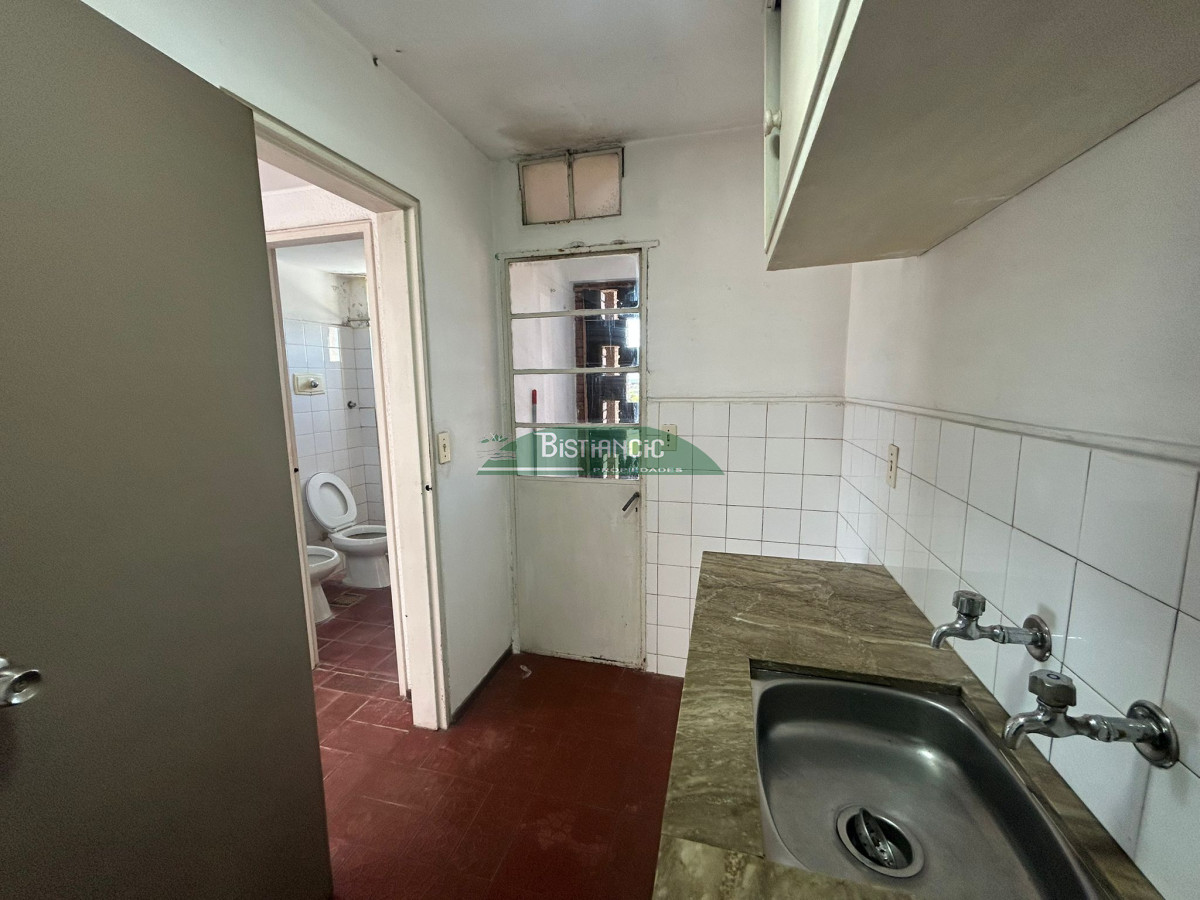 Apartamento ID.568 - Apartamento en venta, 1 dorm. Oportunidad en el centro de Maldonado. 