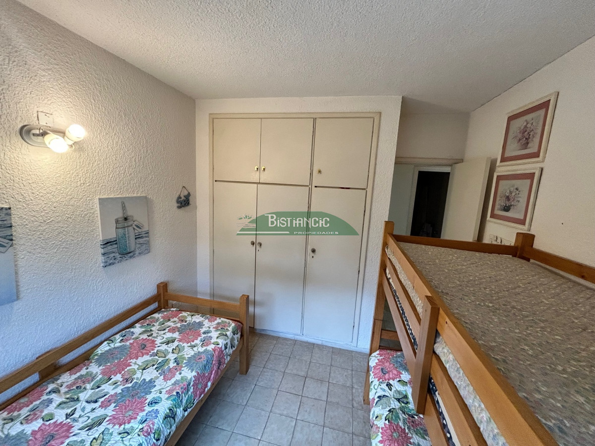 Apartamento ID.1505 - Arcobaleno, apto Mansa 2 dorm 2 baños garaje, balcón, equipado, piscina, canchas. Venta US$ 135.000