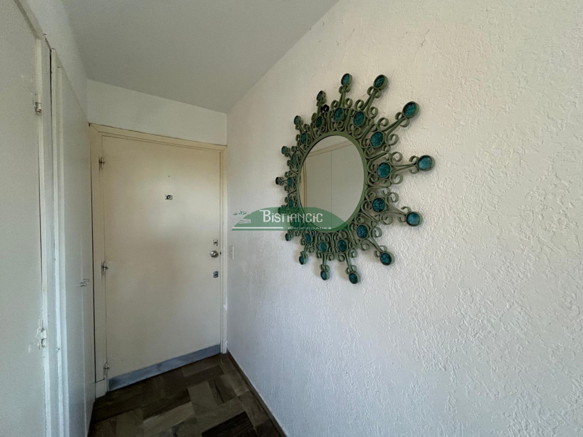 Apartamento ID.3022 - Apartamento luminoso con balcón y vista verde - Alquiler temporal o anual. En Arcobaleno. Con Piscina, Canchas, Wifi, Parrilleros Y Mas.