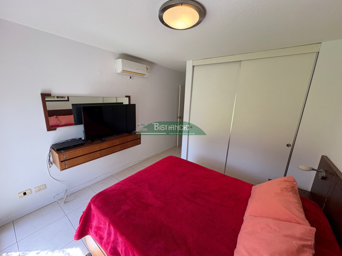 Apartamento ID.3005 - Apartamento de 3 dorm 3 baños con gran jardín, calefacción, garaje, servicio, realmente único!