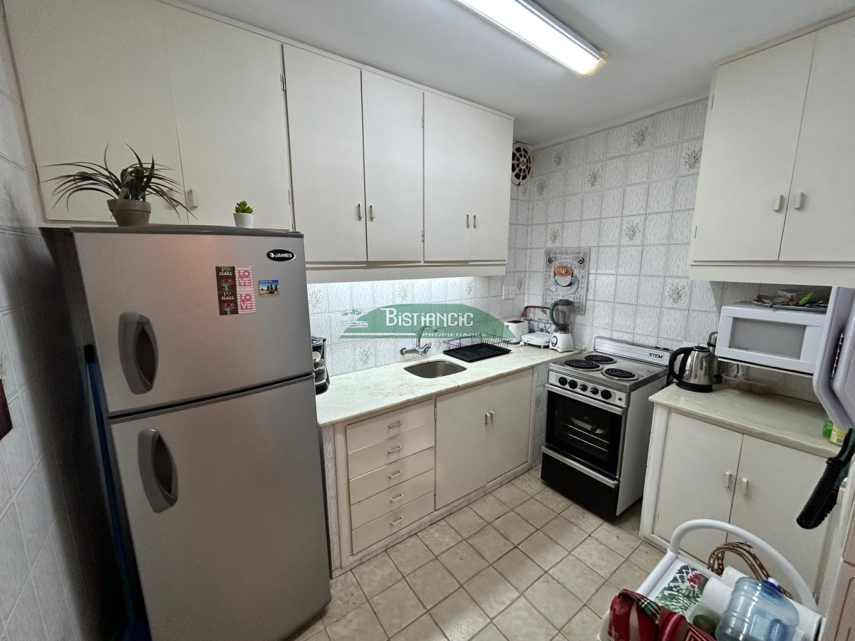 Apartamento ID.1505 - Arcobaleno, apto Mansa 2 dorm 2 baños garaje, balcón, equipado, piscina, canchas. Venta US$ 135.000