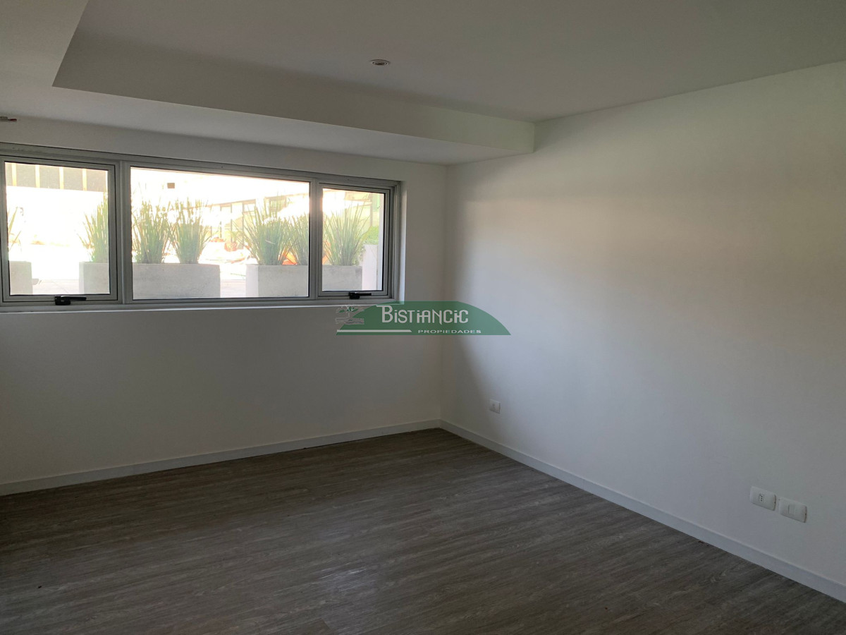 Apartamento ID.2932 - Avda. Roosevelt en moderna torre, amplio depto de 1 dormitorio, con todos los servicios.