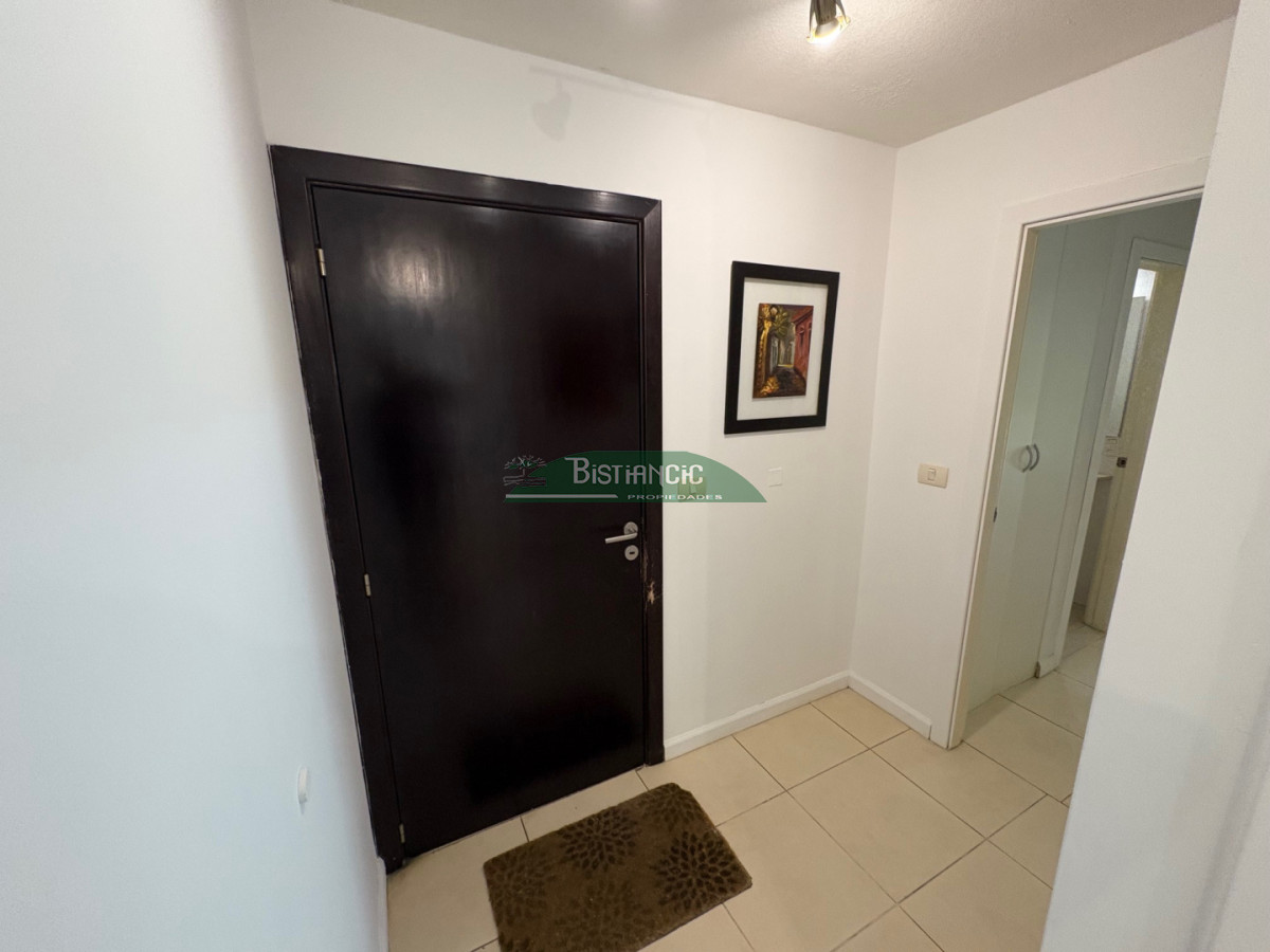 Apartamento ID.3005 - Apartamento de 3 dorm 3 baños con gran jardín, calefacción, garaje, servicio, realmente único!