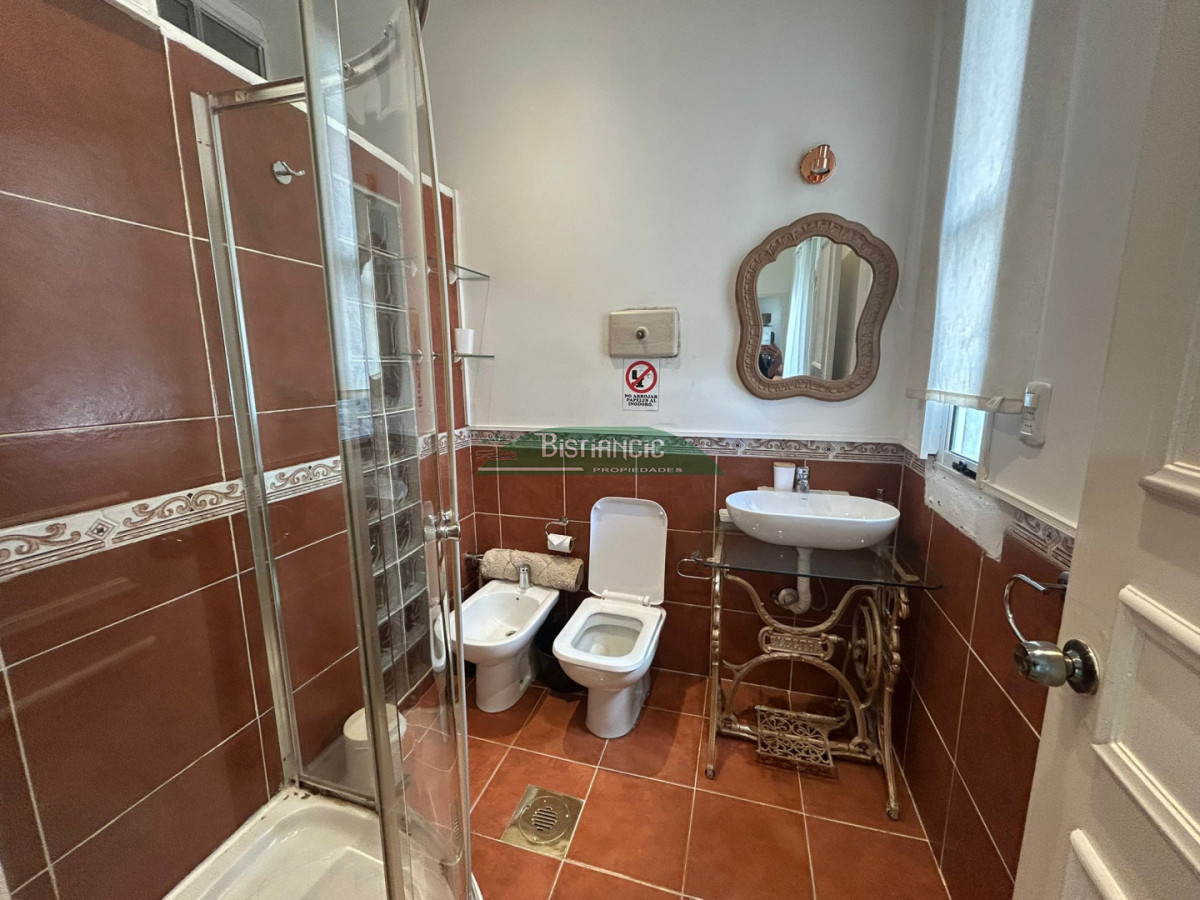 Apartamento ID.3057 - Alquiler invernal en Peninsula, Punta del este. 2 dorm,2 baños, con cochera, wifi y servicio de mucama. 