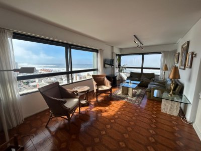 Peninsula, alquiler anual depto de categoría con vista 2 dorm 2 baños + serv, calefac mucamas garage 