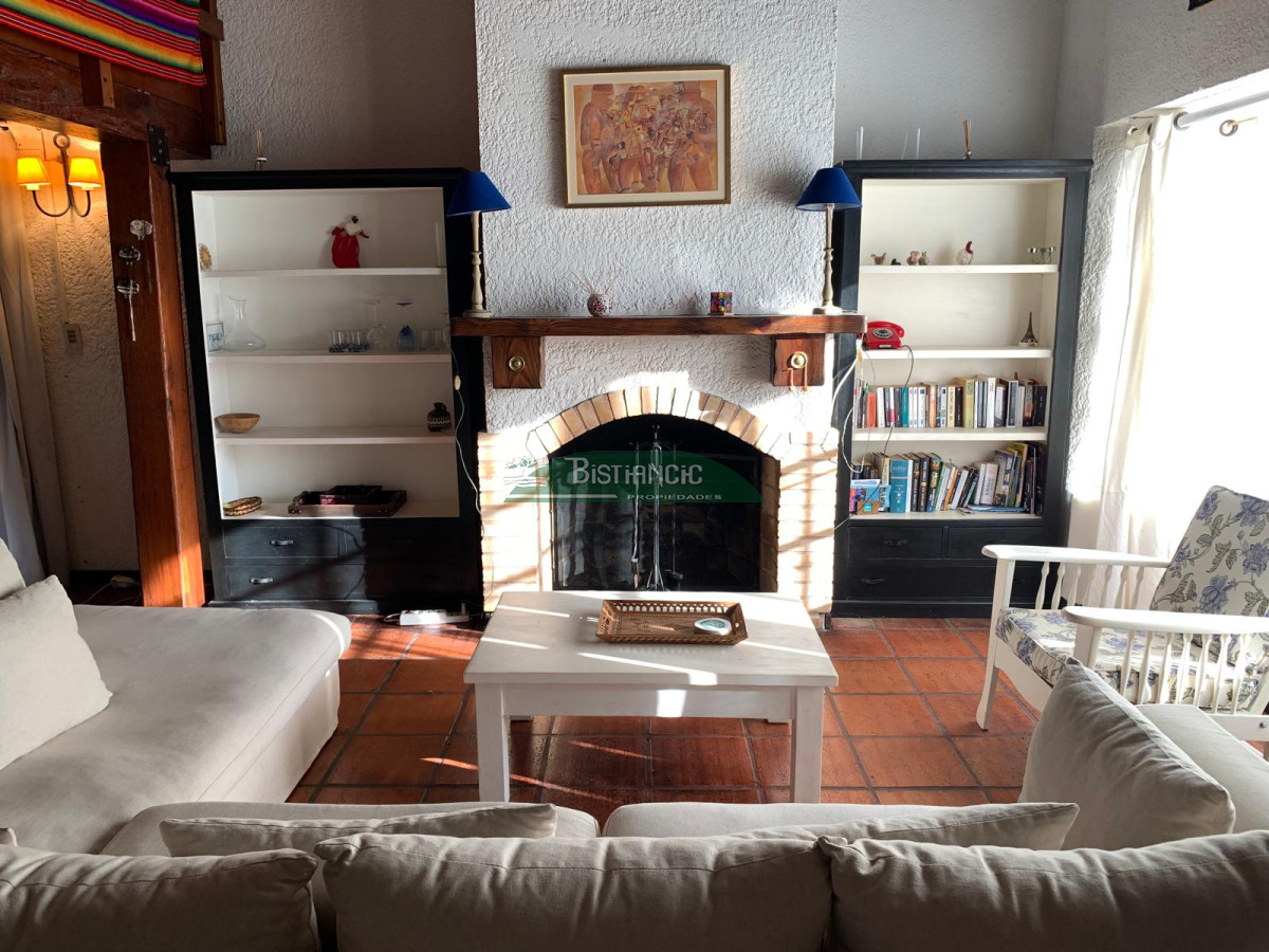 Casa ID.816 - ALQUILER Pinares, Pda 35 de la mansa, 3 dorm 2 baños. 2da quincena Diciembre del 14 al 29  US$ 18000