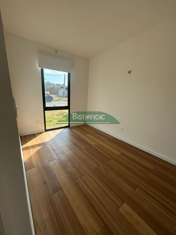 Casa ID.2978 - Casa a estrenar en venta, fraccionamiento Miradores. 2 dorm. 