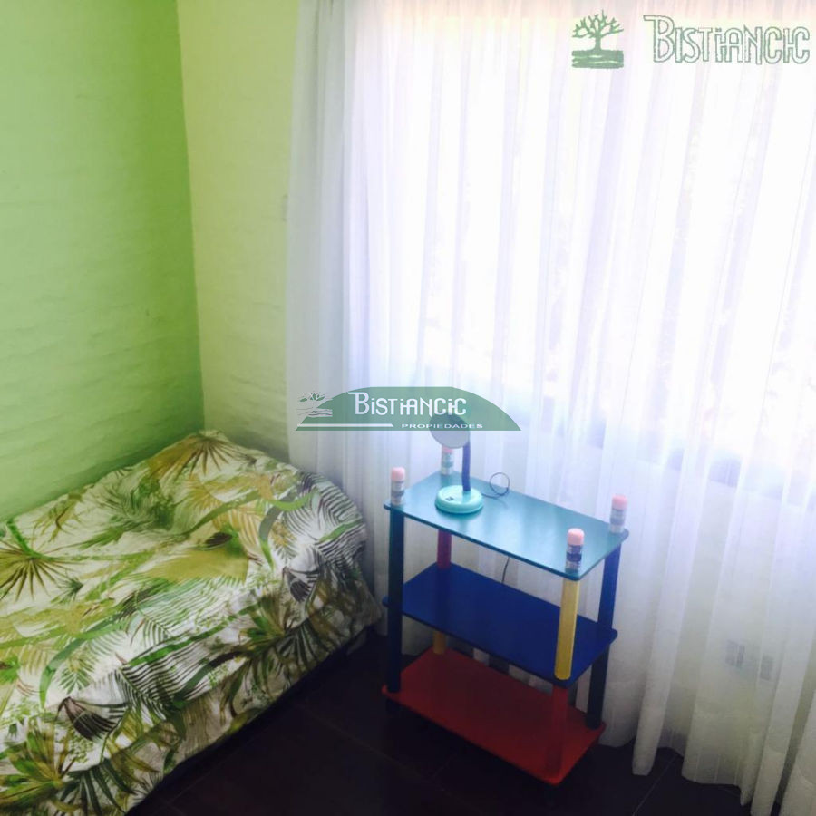 Casa ID.2484 - Casa en Pinares 4 dormitorios con Piscina 