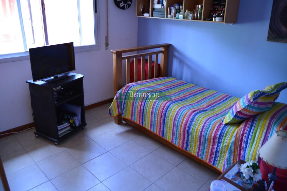 Casa ID.2584 - San Rafael 4 dorm 3 baños quincenas Enero 6500
