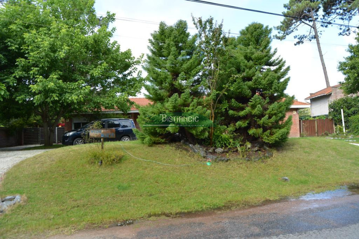 Casa ID.2584 - San Rafael 4 dorm 3 baños quincenas Enero 6500