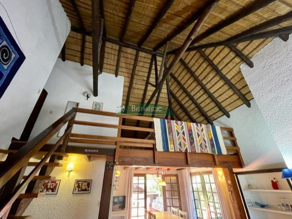 Casa ID.816 - ALQUILER Pinares, Pda 35 de la mansa, 3 dorm 2 baños. 2da quincena Diciembre del 14 al 29  US$ 18000