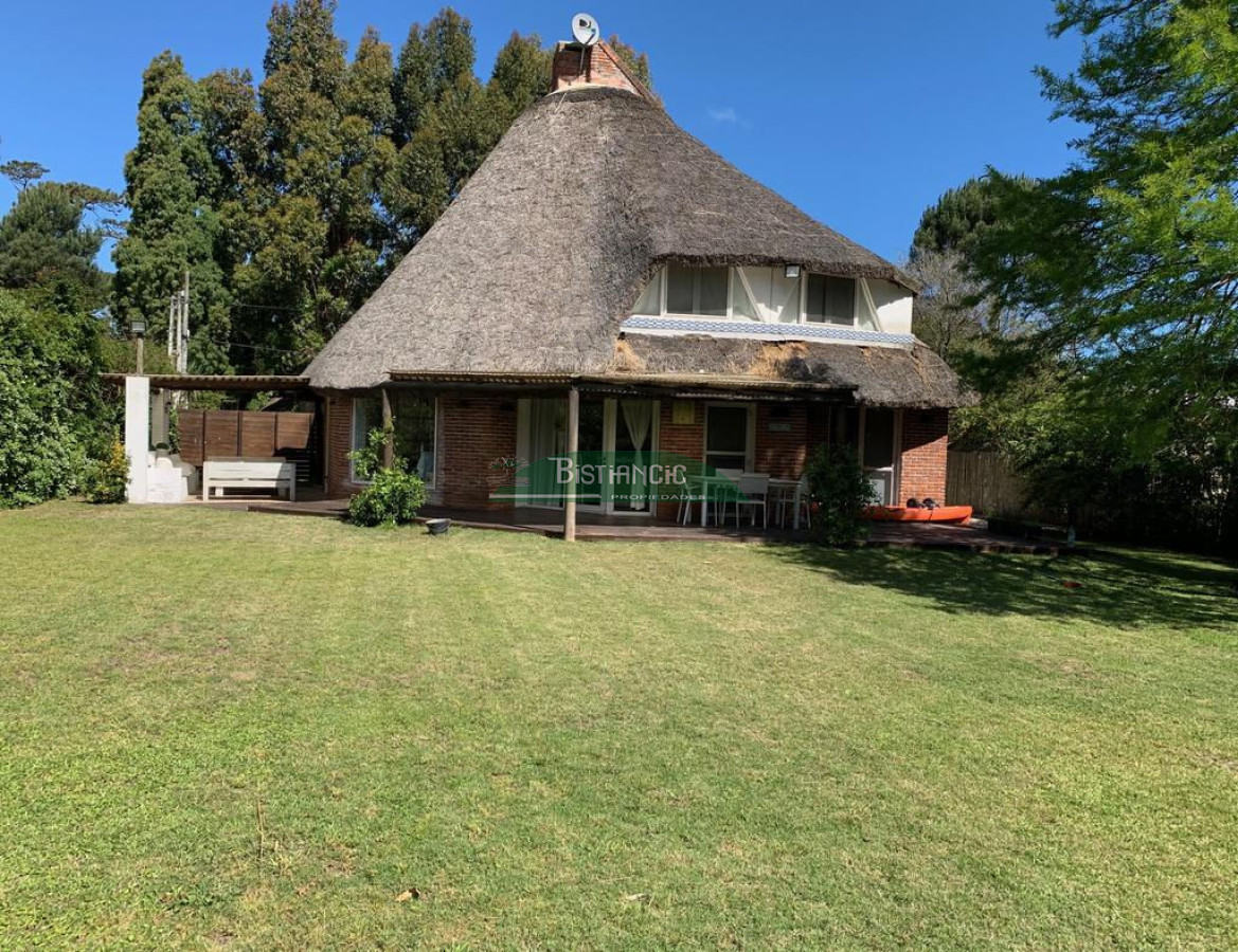 Casa ID.1843 - Pinares 3 dorm 3 baños barbacoa equipado prox mar
