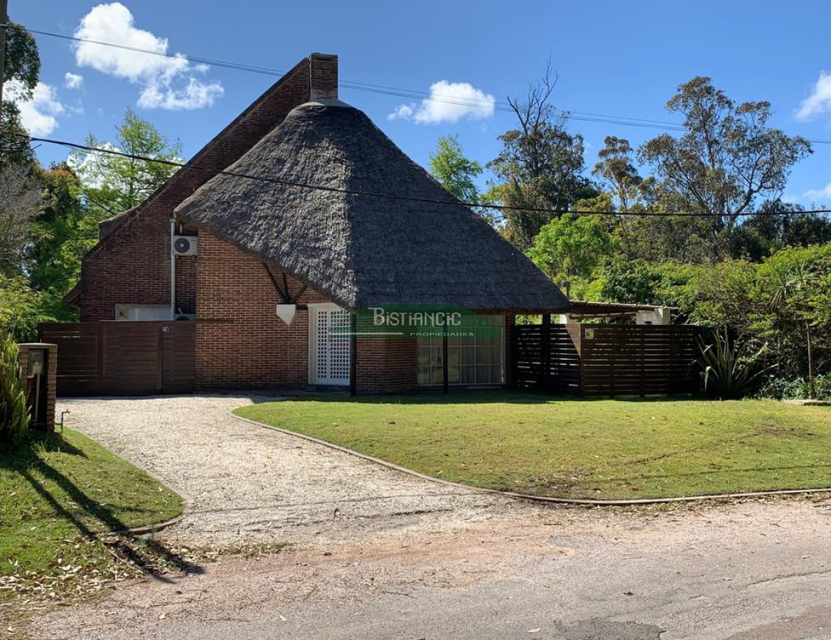 Casa ID.1843 - Pinares 3 dorm 3 baños barbacoa equipado prox mar