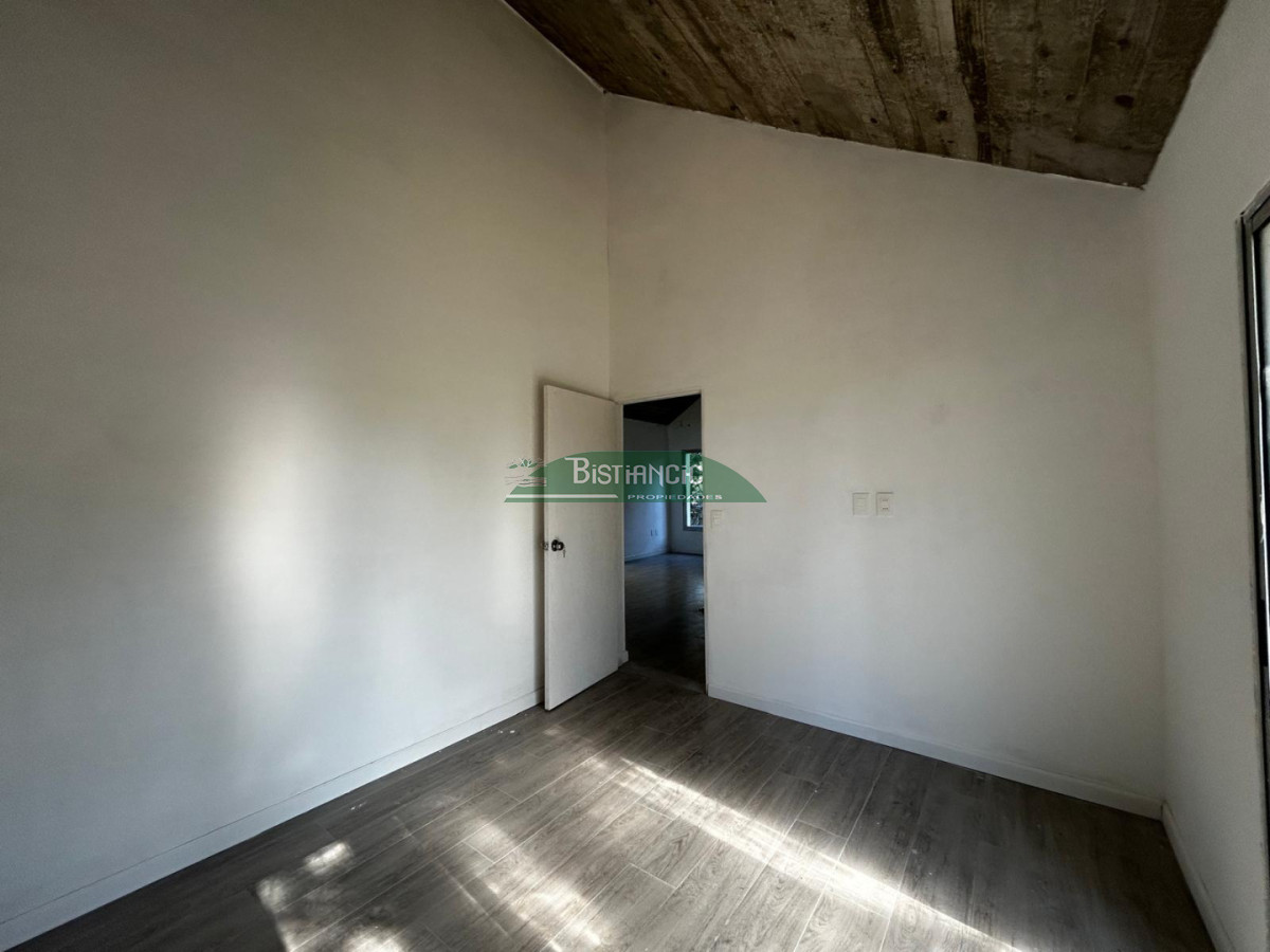 Casa ID.2771 - A estrenar en Casa en Barrio Privado, 2 dorm, 2 baños. U$S 198000