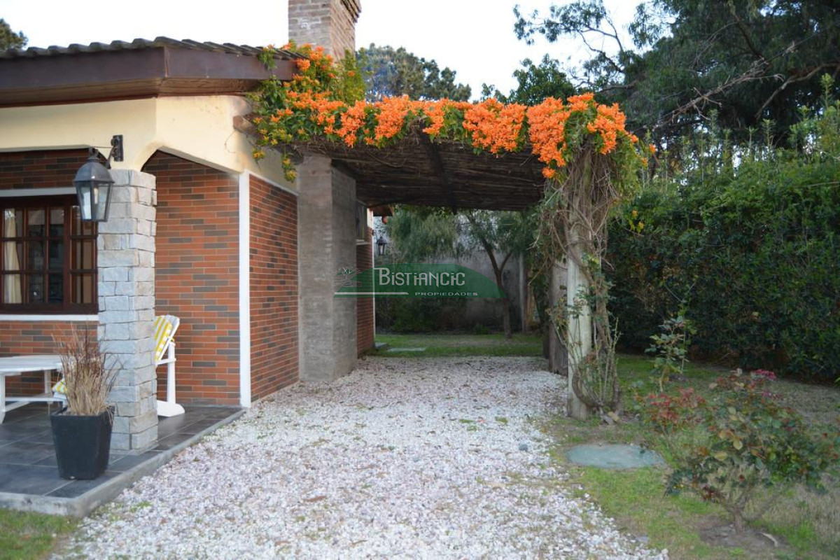 Casa ID.2287 - Casa en Punta del Este, Lugano