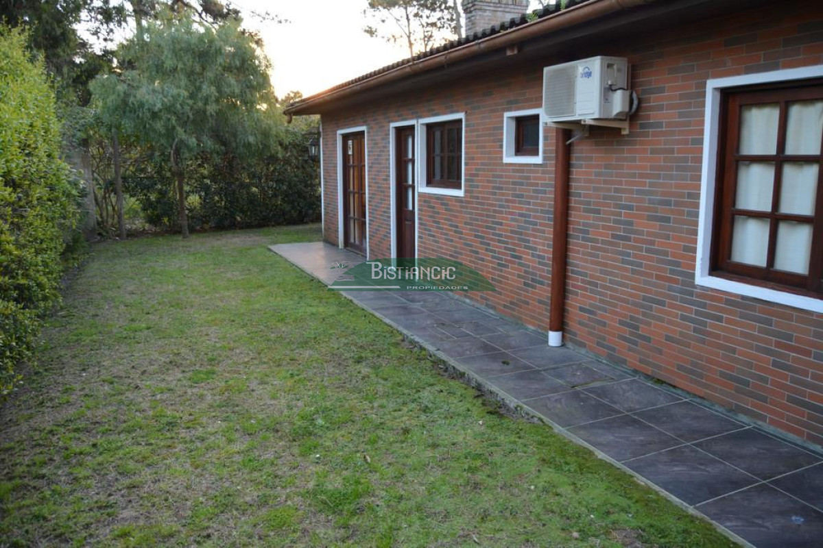 Casa ID.2287 - Casa en Punta del Este, Lugano