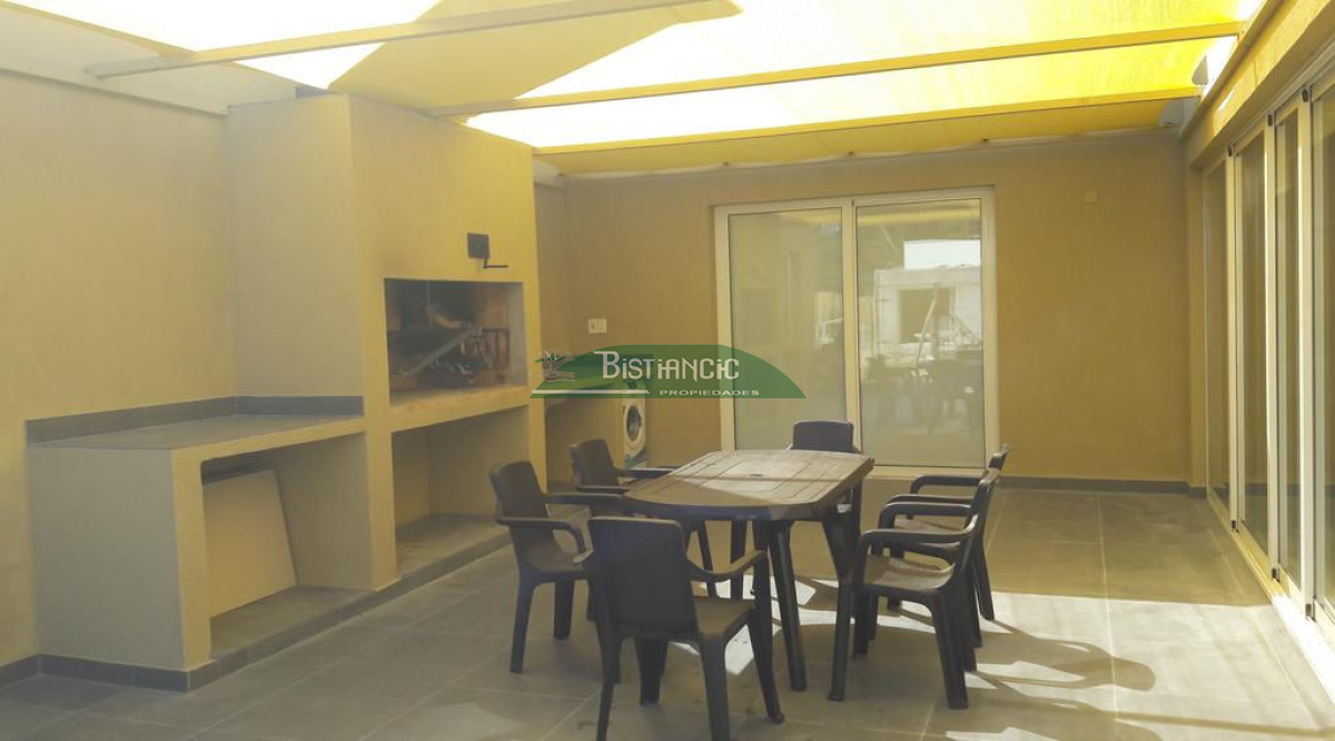 Casa ID.2366 - Casa moderna alado de Piedras del Chileno