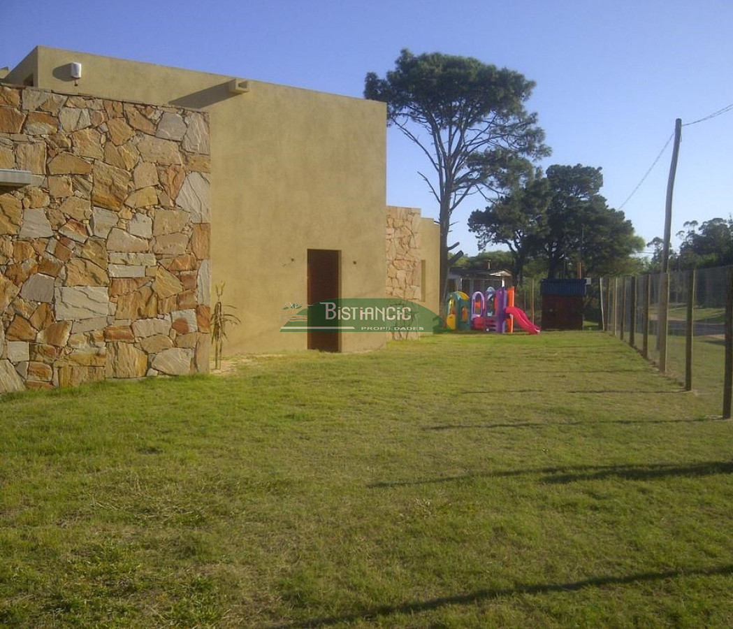 Casa ID.2366 - Casa moderna alado de Piedras del Chileno