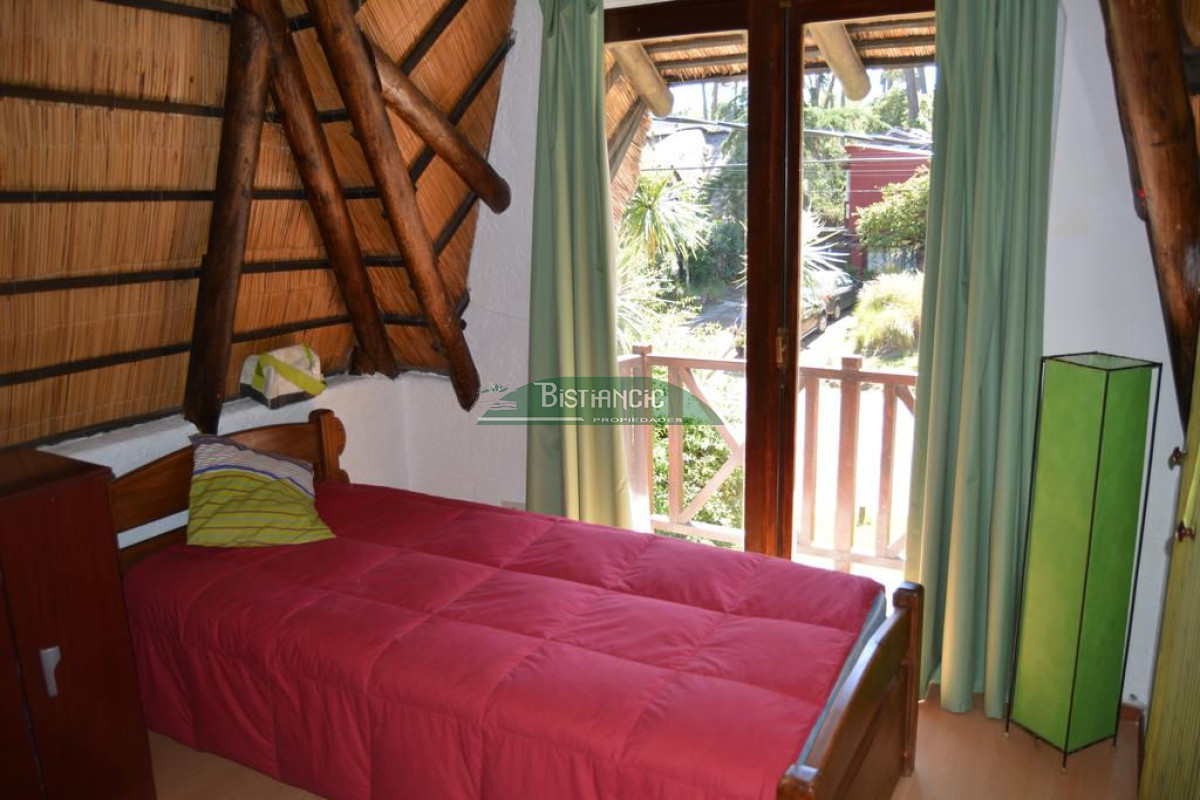 Casa ID.2470 - Comoda casa en barrio pinares