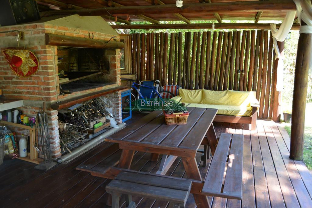 Casa ID.2470 - Comoda casa en barrio pinares