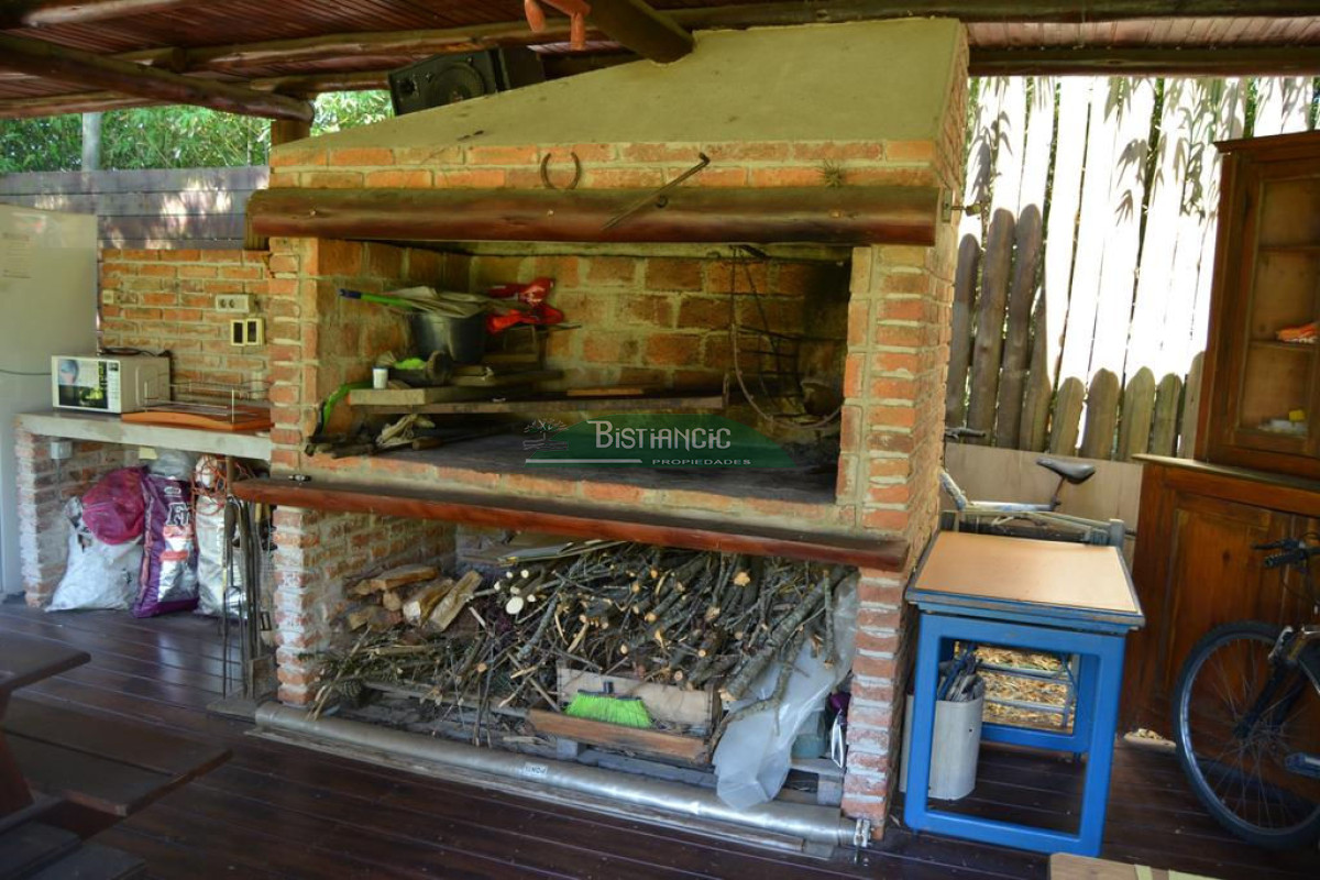 Casa ID.2470 - Comoda casa en barrio pinares