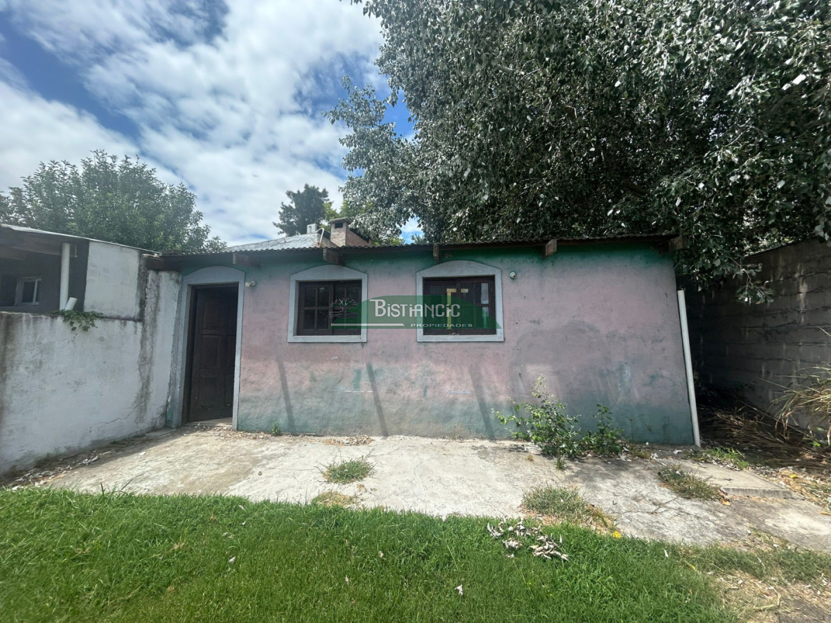 Casa ID.3030 - Alquiler de temporada o Anual - Casa en Lausana. de 3 dorm, 2 baños, con terraza , patio y estacionamiento.